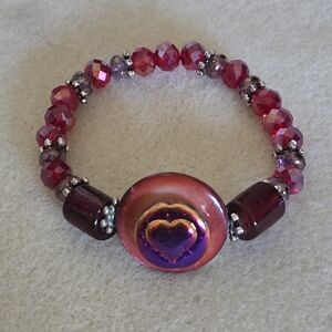 Purple Heart Accent Beaded Stretch Bracelet W/ Red Crystals & Silver Spacers